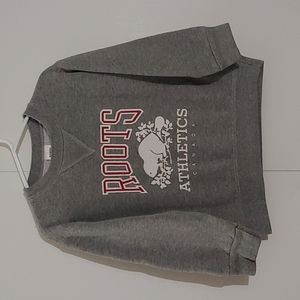 Roots crewneck sweatee